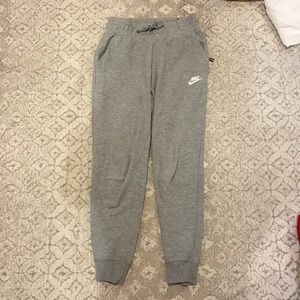 Nike Women’s XS Sweatpants